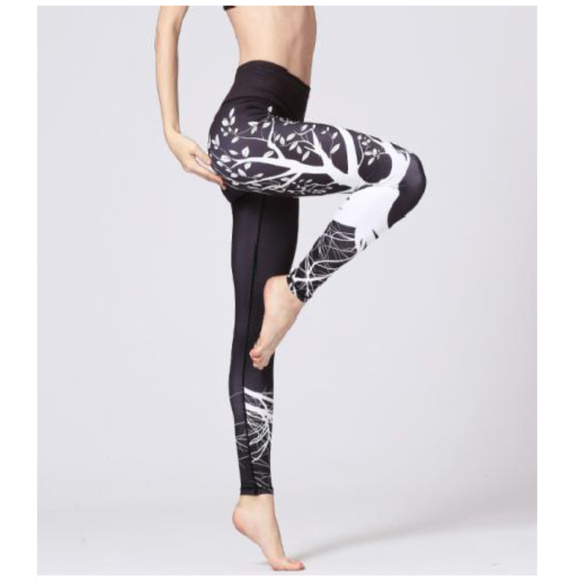 Blanca Line Pants - Black & White Tree pattern leggings